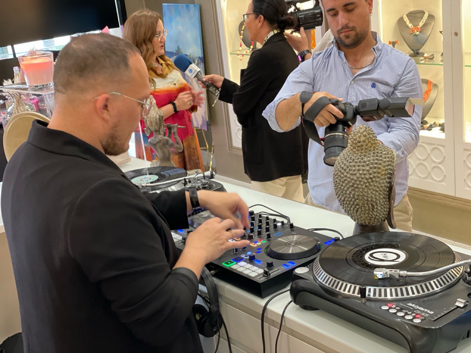 Producción musical para un evento corporativo